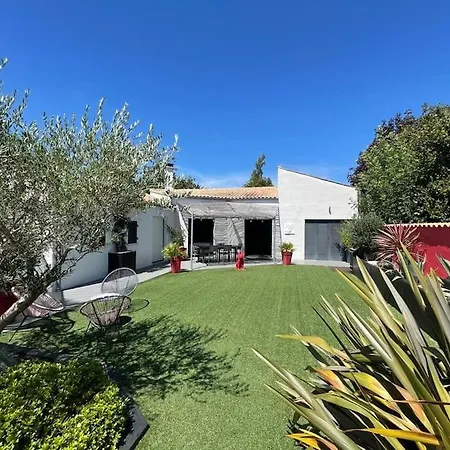 Vila Grande Calme & Piscine Rochelle / Ile De Re