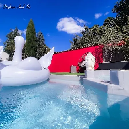 Grande Calme & Piscine Rochelle / Ile De Re Vila *